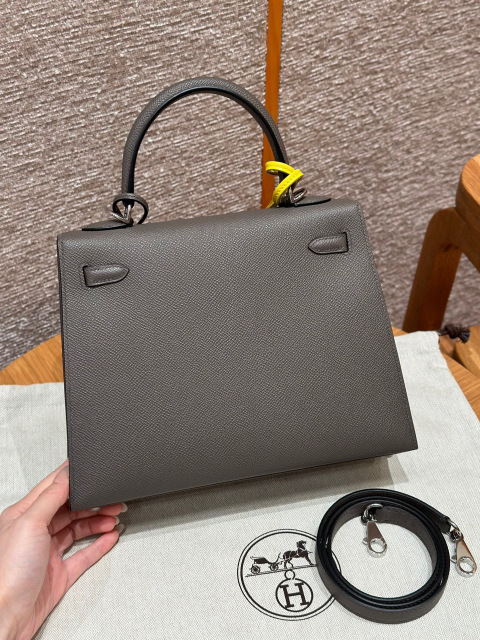 Hermes Kelly Dimensioni: 25*17*7cm