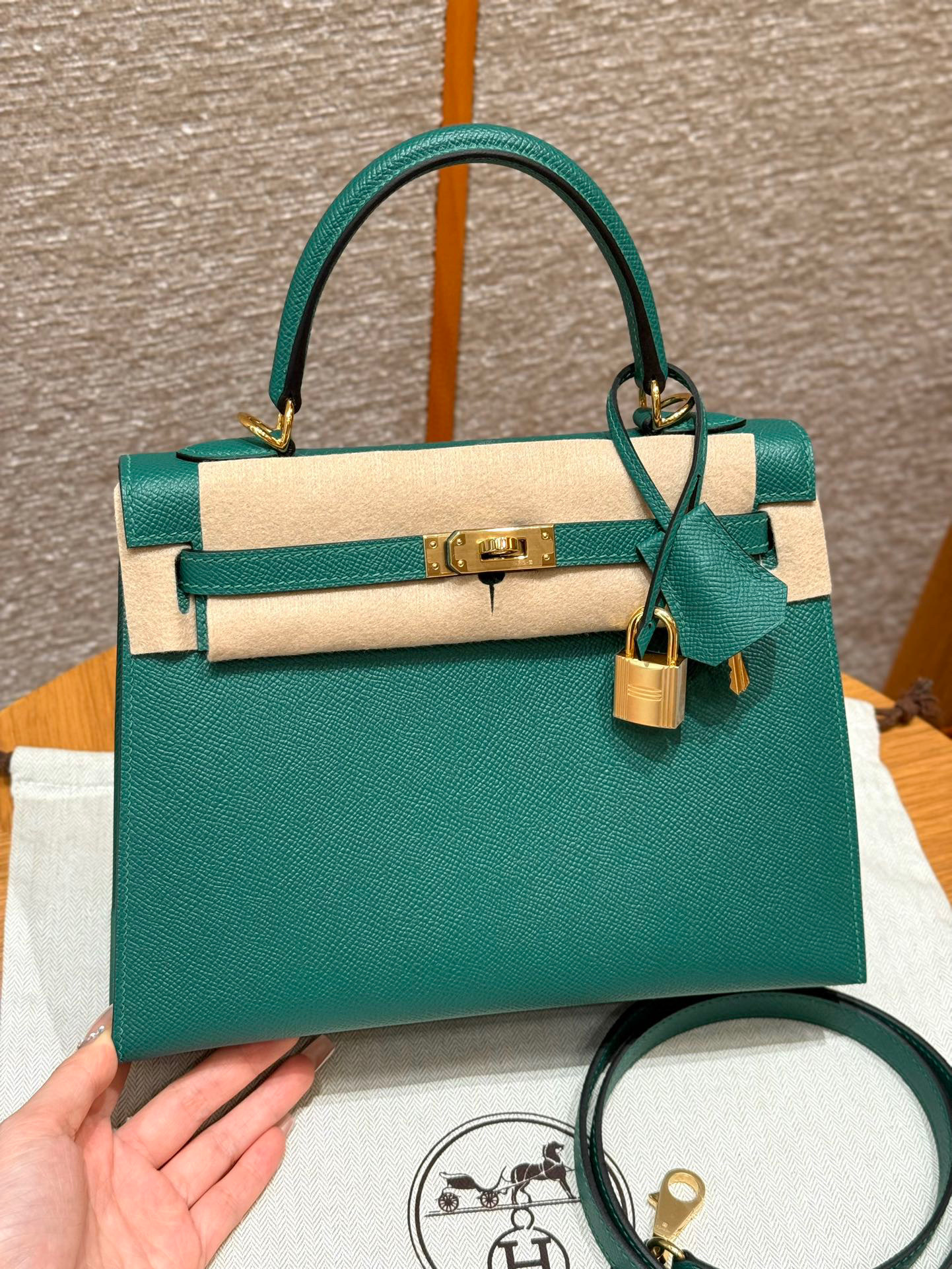 Hermes Kelly Dimensioni: 25*17*7cm