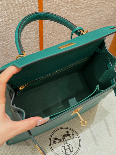 Hermes Kelly Dimensioni: 25*17*7cm