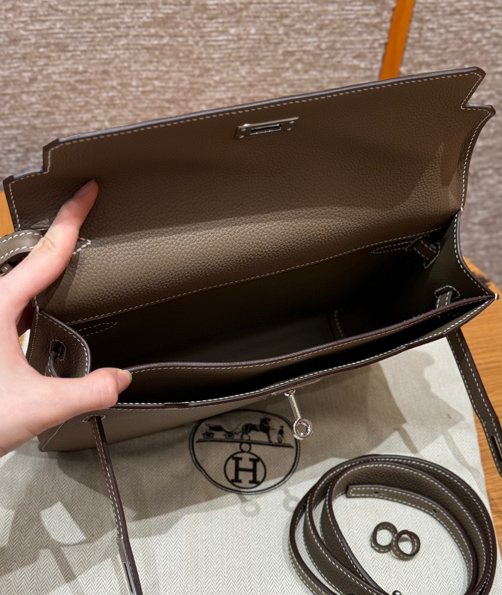 Hermes Kelly depeches Dimensioni: 25*19.5*4cm
