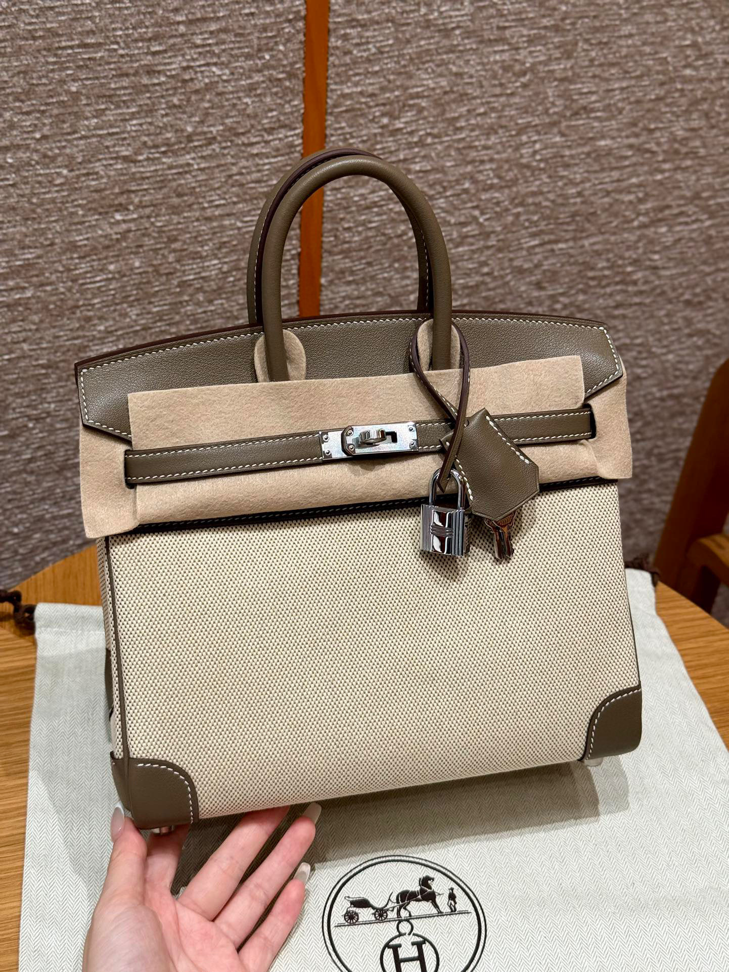 Hermes Birkin Dimensioni: 25*20*13cm