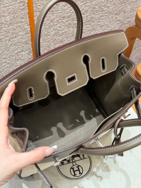 Hermes Birkin Dimensioni: 25*20*13cm
