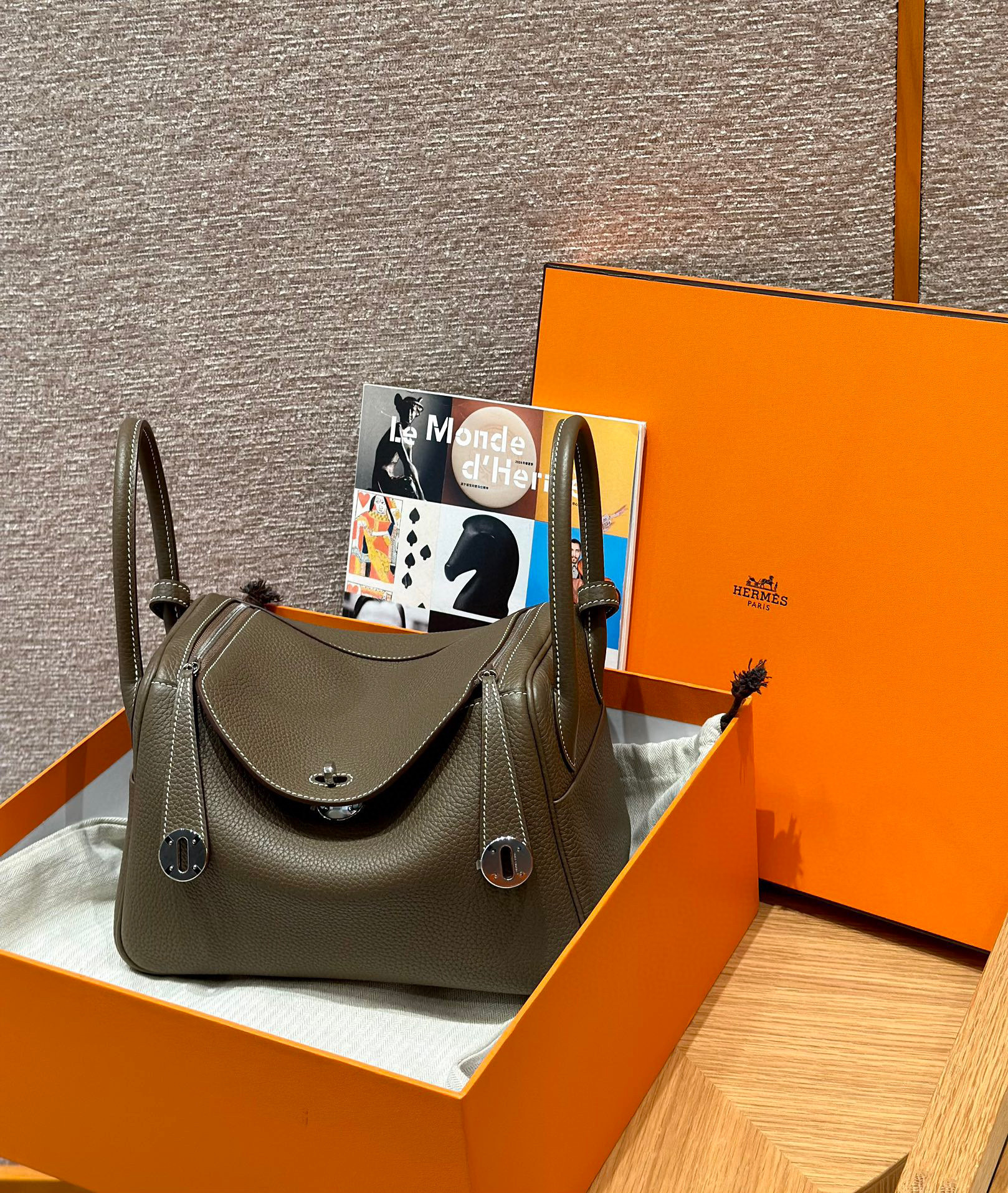 Hermes Lindy Größe: 26 * 18 * 12 cm
