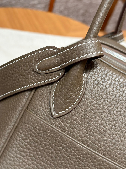 Hermes Lindy Größe: 26 * 18 * 12 cm
