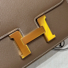 Hermes Constance Dimensioni: 19*15*4cm