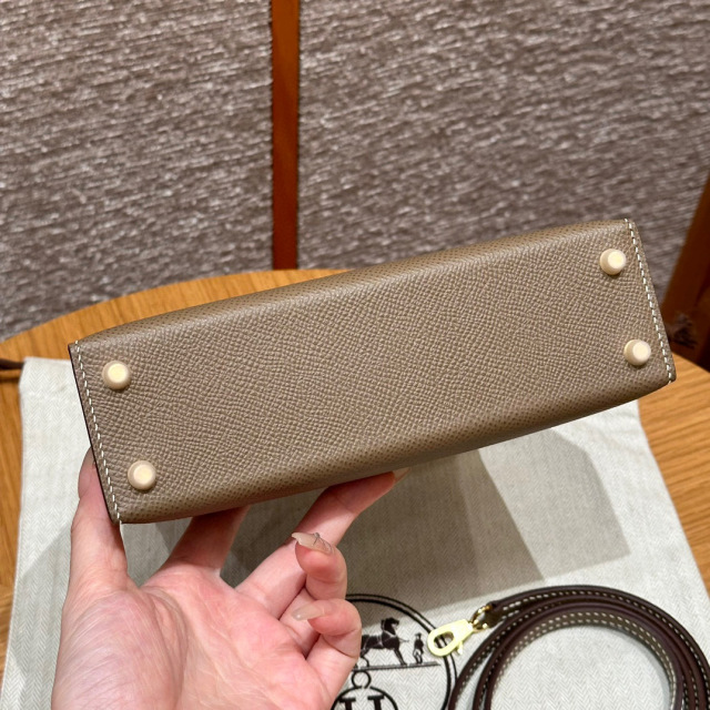 Hermes Kelly Mini Dimensioni: 19*12*5,5 cm