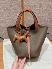 Lucchetto Hermes Picotin Dimensioni: 18*13*18cm