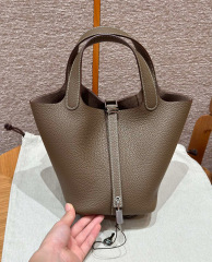 Hermes Picotin Schloss Größe: 18 * 13 * 18 cm