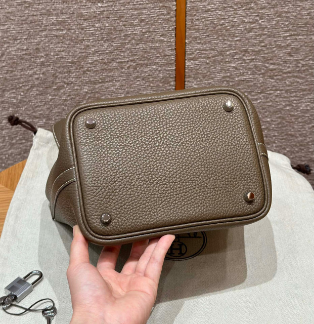 Hermes Picotin Schloss Größe: 18 * 13 * 18 cm