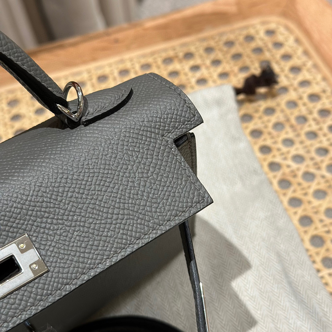 Hermes Kelly mini Size：19*12*5.5cm