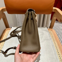 Hermes Kelly Ado Größe: 21 * 22 * 9 cm