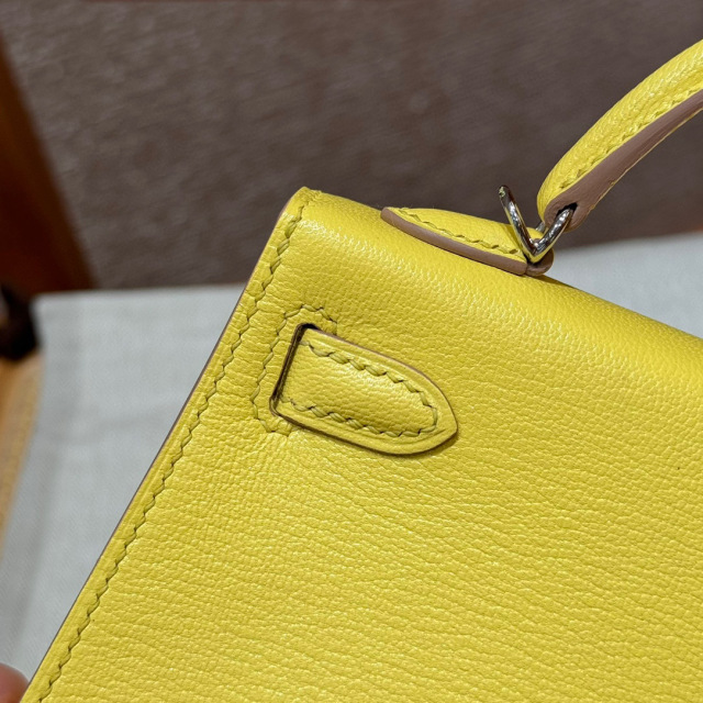 Hermes Kelly mini  Size：19*12*5.5cm
