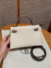 Hermes Kelly mini Dimensioni: 19*12*5,5 cm