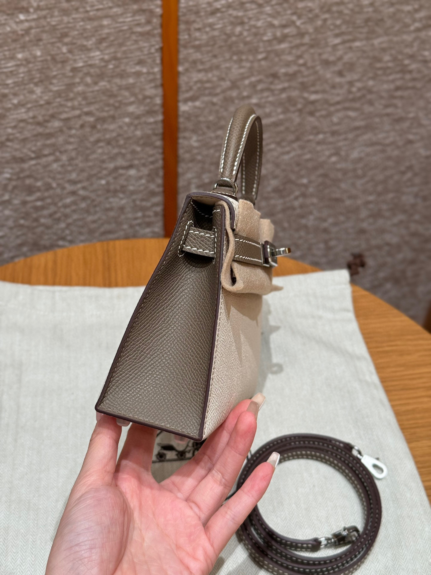 Hermes Kelly mini Dimensioni: 19*12*5,5 cm