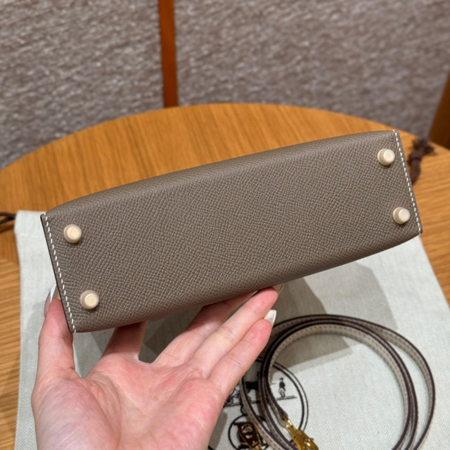 Hermes Kelly mini Dimensioni: 19*12*5,5 cm