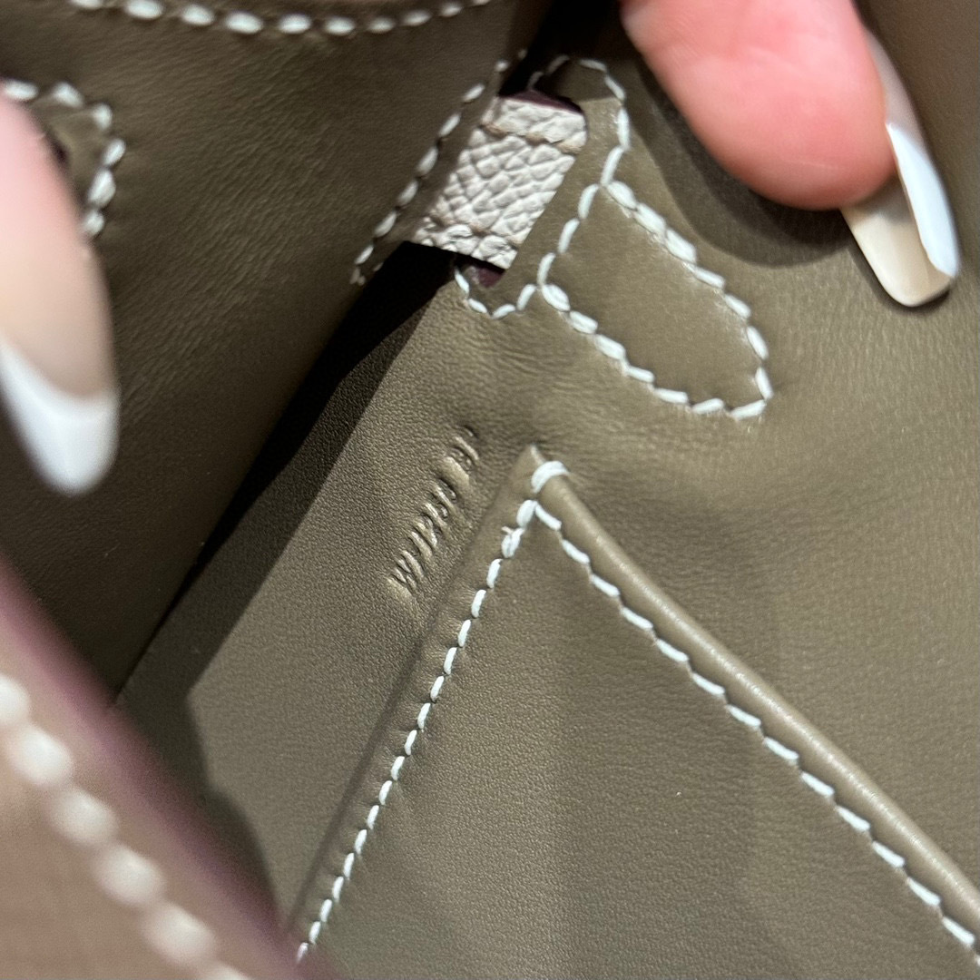Hermes Kelly mini Dimensioni: 19*12*5,5 cm