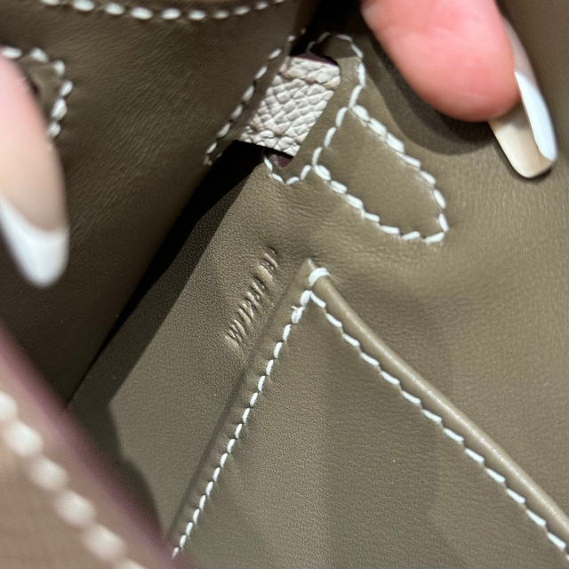 Hermes Kelly mini Dimensioni: 19*12*5,5 cm