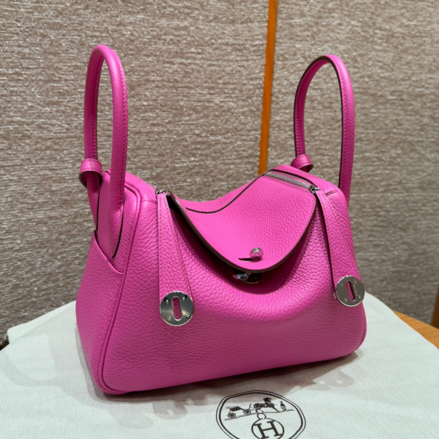 Dimensioni Hermes Lindy: 26*18*12cm