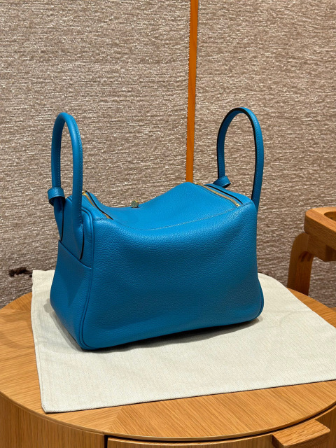 Dimensioni Hermes Lindy: 26*18*12cm