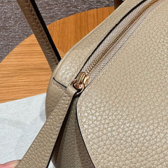 Dimensioni Hermes Lindy: 26*18*12cm