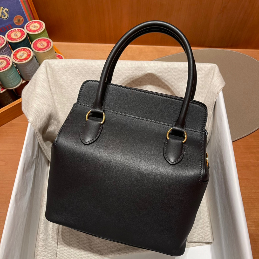 Dimensioni della cassetta degli attrezzi Hermes: 20*21*15 cm