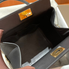 Dimensioni della cassetta degli attrezzi Hermes: 20*21*15 cm