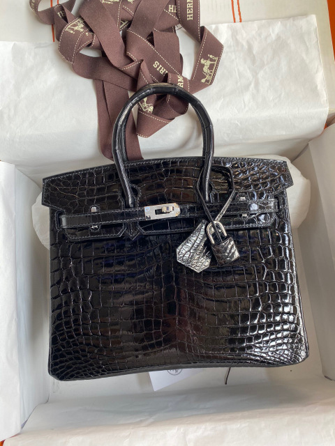 Hermes Birkin Dimensioni: 25*20*13cm