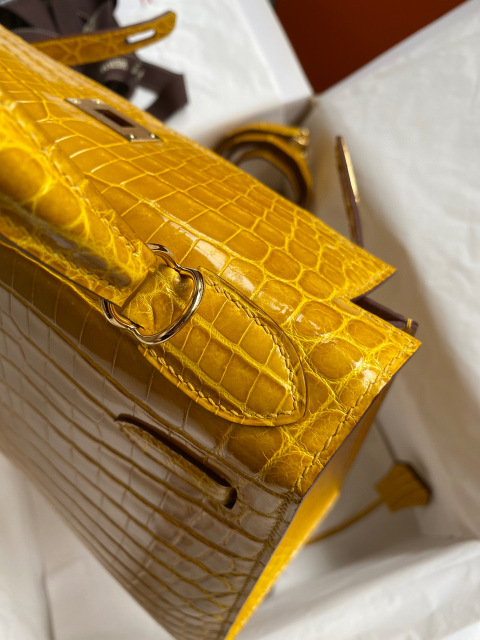Hermes Kelly Dimensioni: 28*22*10cm