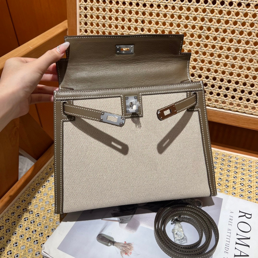 Hermes Kelly  Size：25*17*7cm