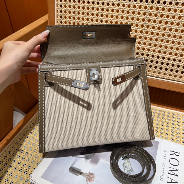 Hermes Kelly  Size：25*17*7cm