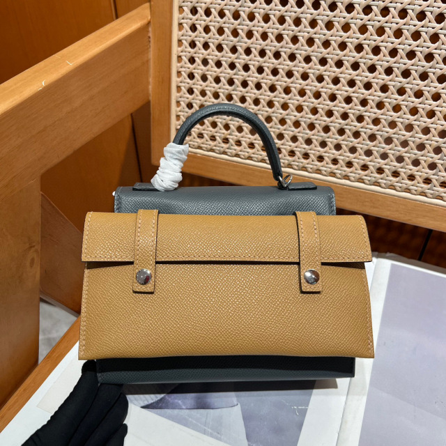 Hermes Kelly doll  Size：18*15*6cm