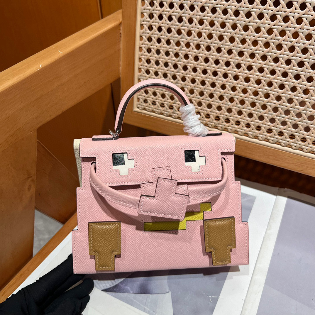 Bambola Kelly Hermes Dimensioni: 18*15*6cm