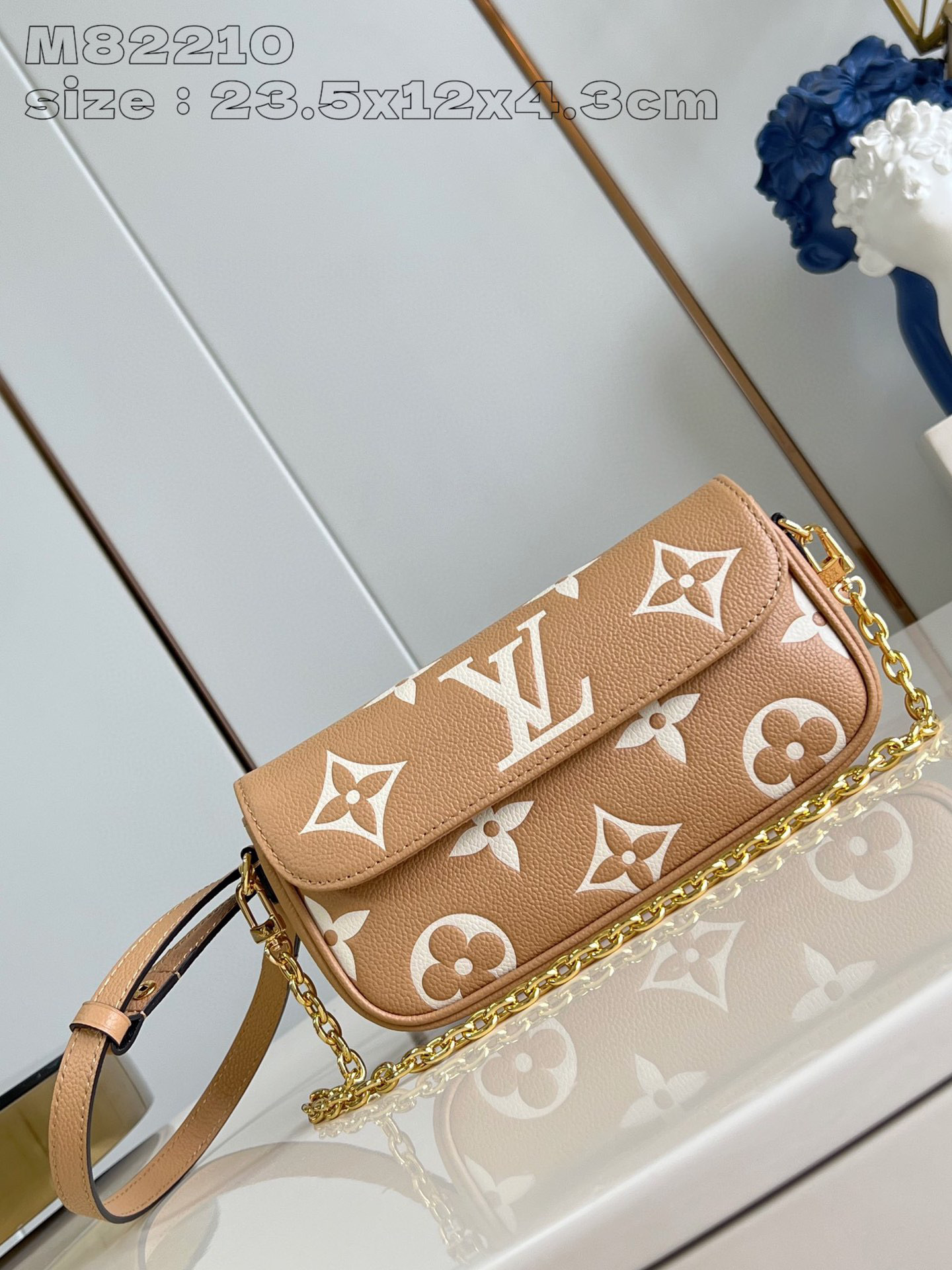 Portafoglio Louis Vuitton con catena Ivy Dimensioni: cm