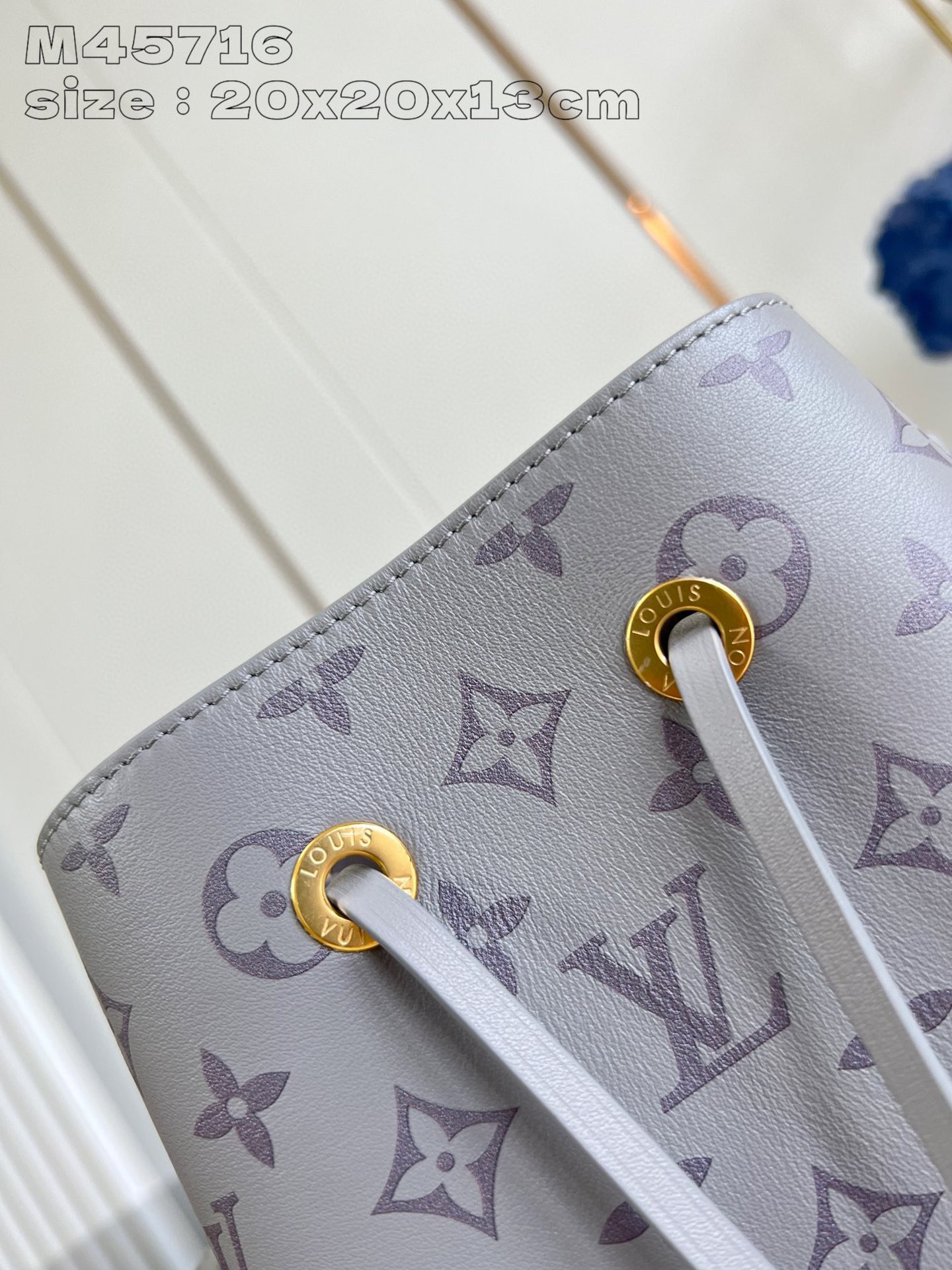 Louis Vuitton Néonoé BB Size：20*20*13cm