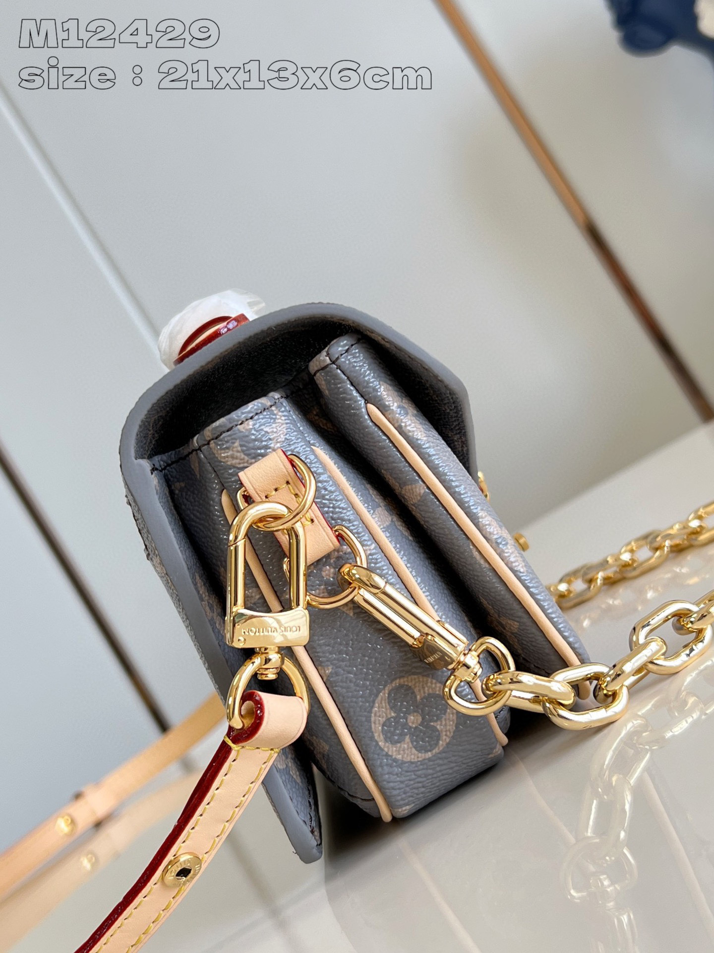 Louis Vuitton Pochette Métis Timur Barat Saiz：21.5*13.5*6sm