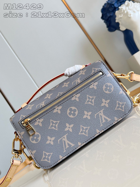 Louis Vuitton Pochette Métis Timur Barat Saiz：21.5*13.5*6sm