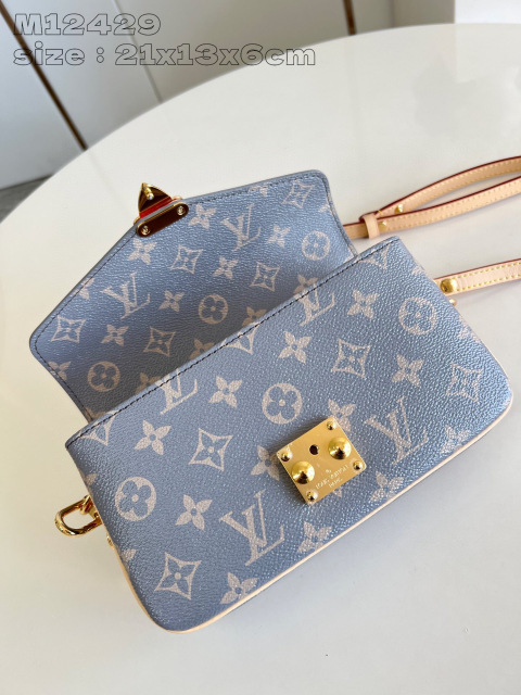 Louis Vuitton Pochette Métis Timur Barat Saiz：21.5*13.5*6sm