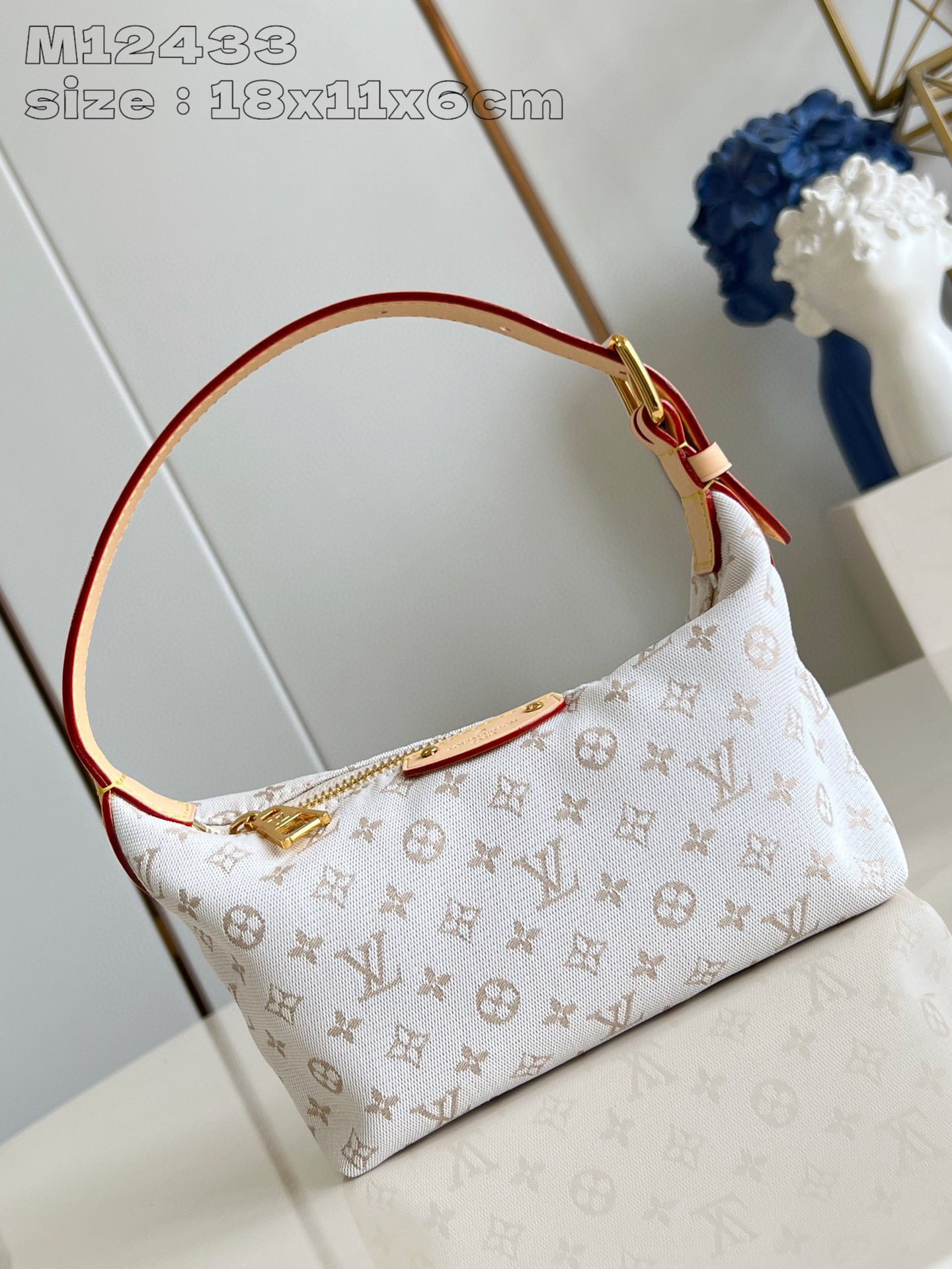 Louis Vuitton Hills Pochette Größe: 18,5 x 11 x 6,5 cm