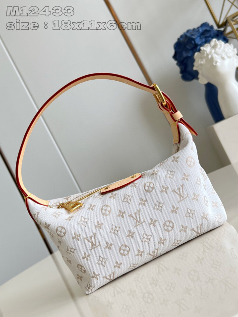 Louis Vuitton Hills Pochette Größe: 18,5 x 11 x 6,5 cm