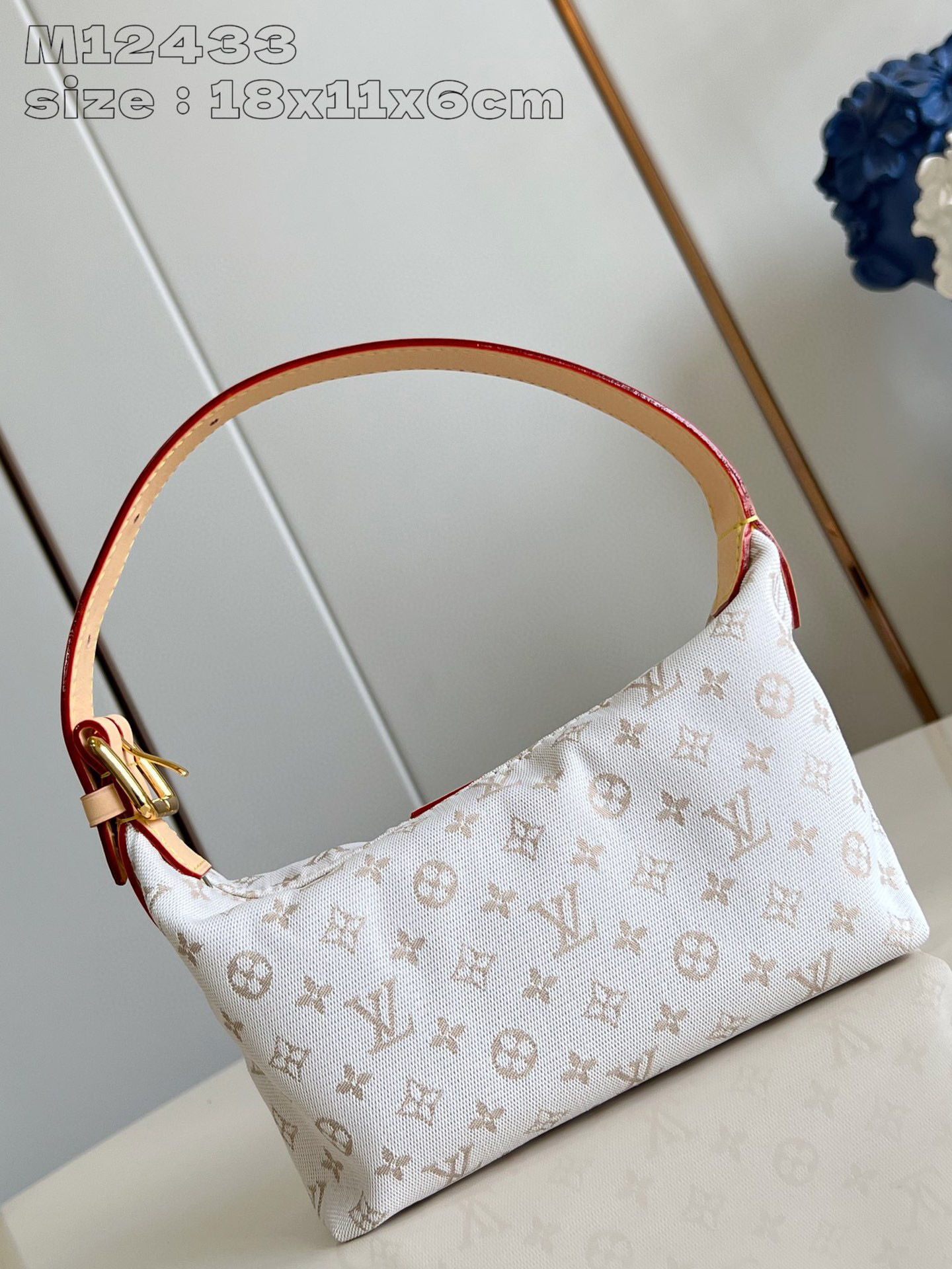 Louis Vuitton Hills Pochette Größe: 18,5 x 11 x 6,5 cm