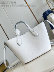 Dimensioni Louis Vuitton Blossom: 20*20*12,5 cm