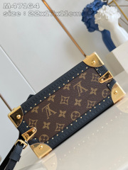 Louis Vuitton Petite Valise Saiz：22.5*17.5*11sm