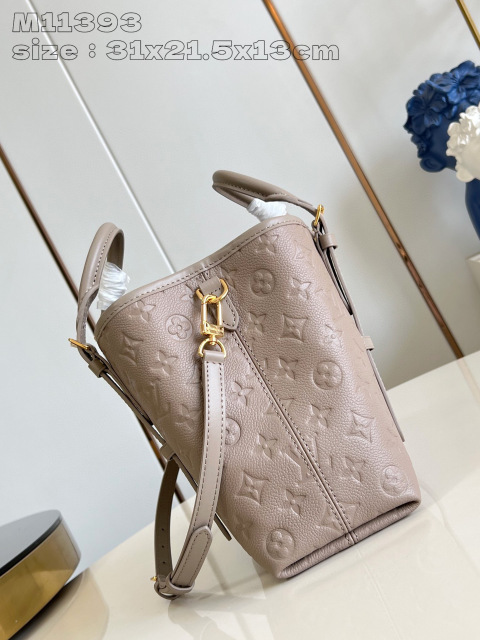 路易威登Babylon托特包尺寸：31*21.2*13cm