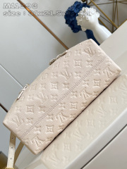 Louis Vuitton Babylone Tote Size：31*21.2*13cm