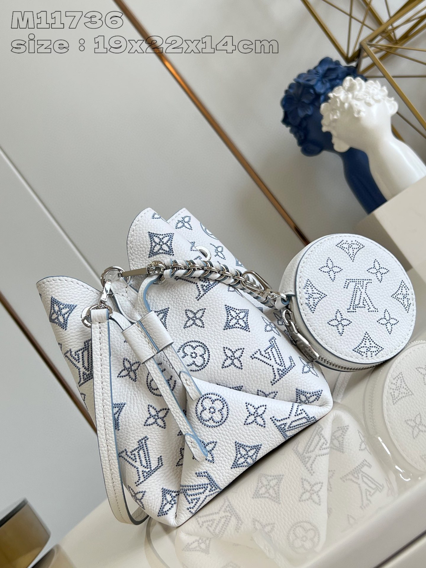 Louis Vuitton Bella Größe: 19 * 22 * 14 cm