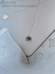 Louis Vuitton Bella Größe: 19 * 22 * 14 cm