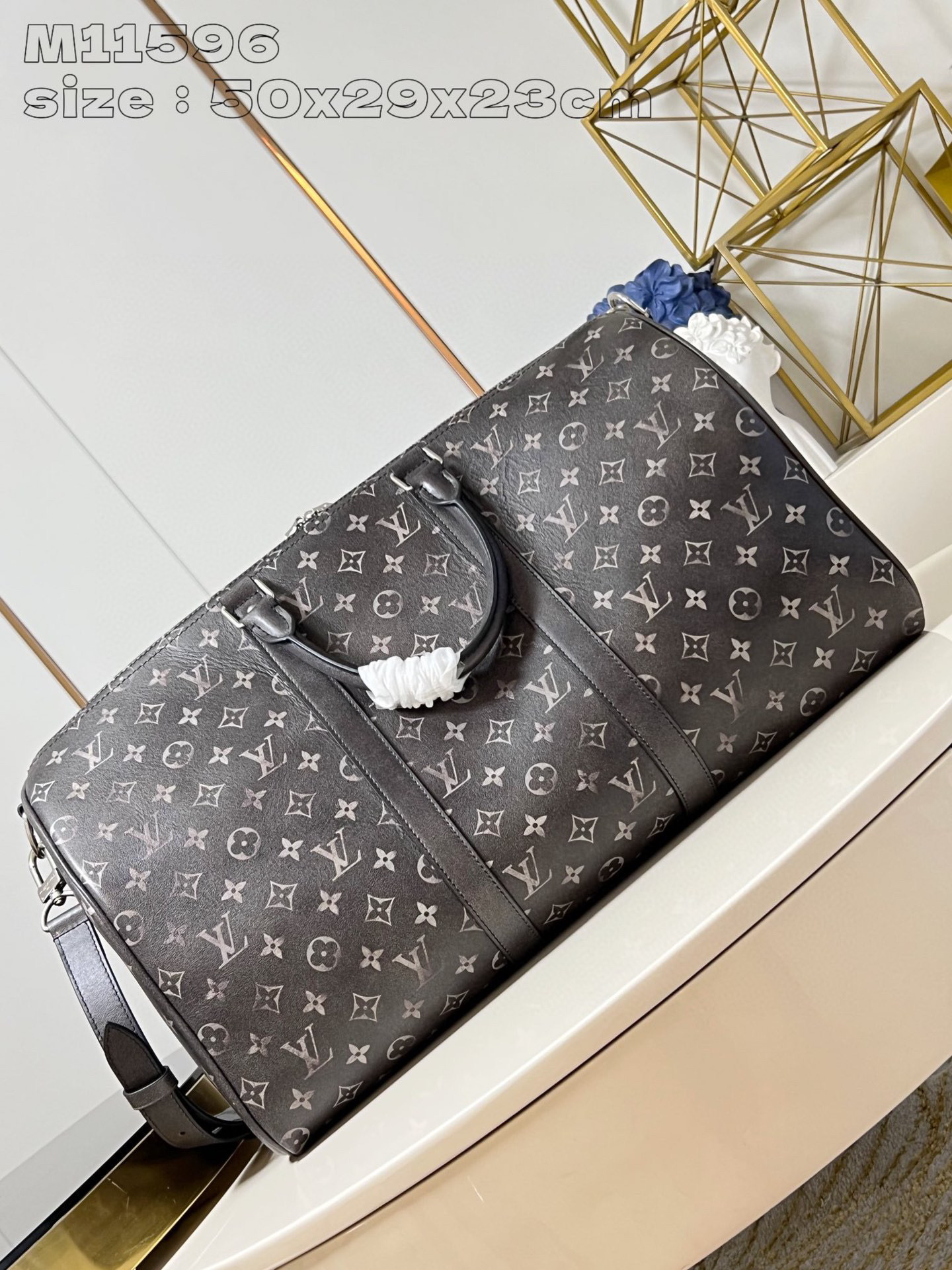 Louis Vuitton Pharrell Williams Size：50*29*23cm