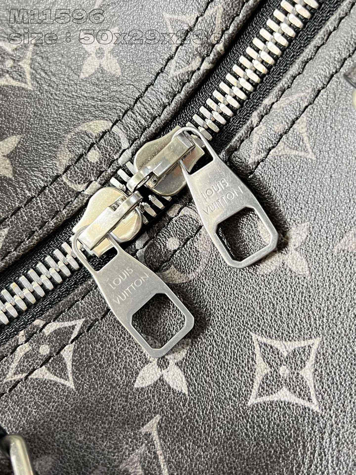 Louis Vuitton Pharrell Williams Size：50*29*23cm