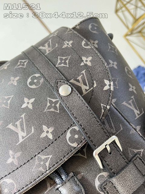 Louis Vuitton Christopher Größe: 38 * 44 * 12,5 cm