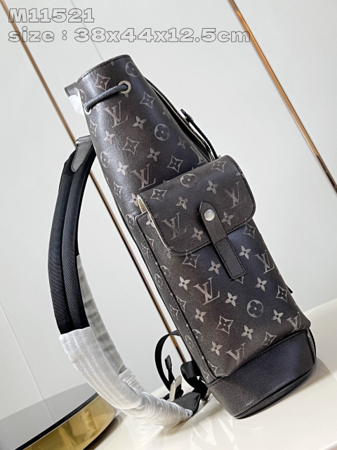 Louis Vuitton Christopher Größe: 38 * 44 * 12,5 cm